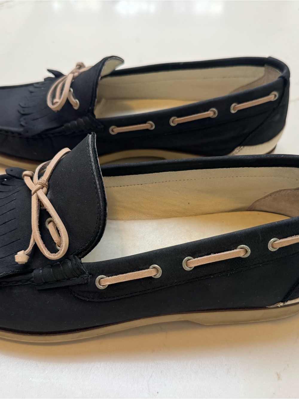 Salvatore Ferragamo kiltie fringe boat loafers - Picture 6 of 11